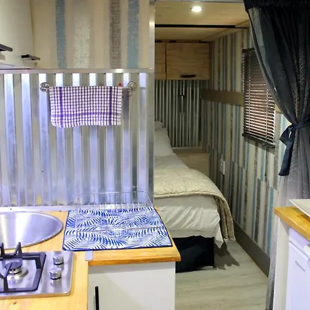 Ndlovu Tiny Home Dinokeng Klipdrift Exterior photo